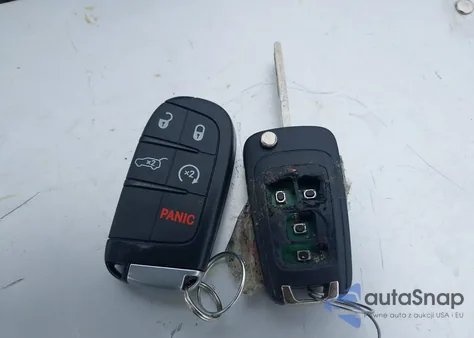 2020 Jeep Grand Cherokee Limited X 4X4 z USA, uszkodzony, nr VIN 1C4RJFBG1LC144077